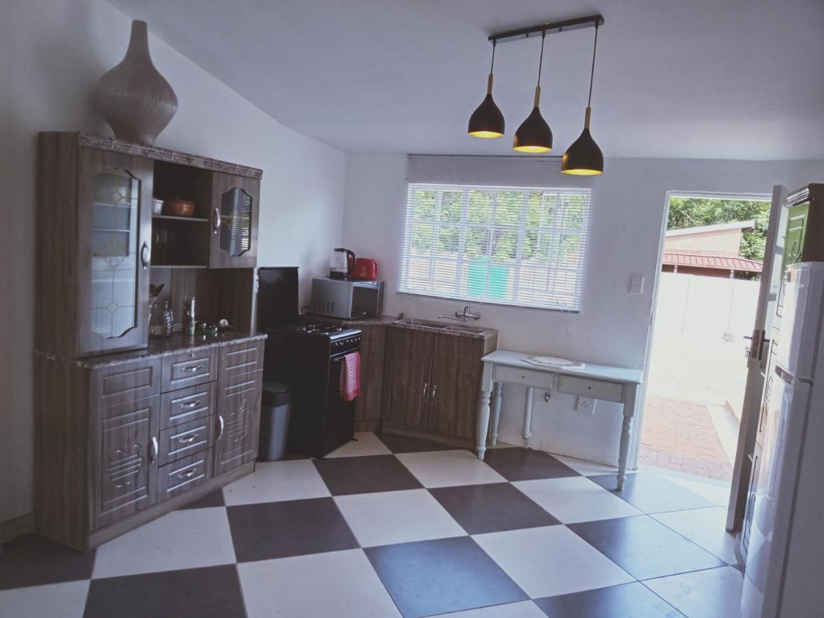 Shalom Place Of Peace Vasfontein Екстериор снимка