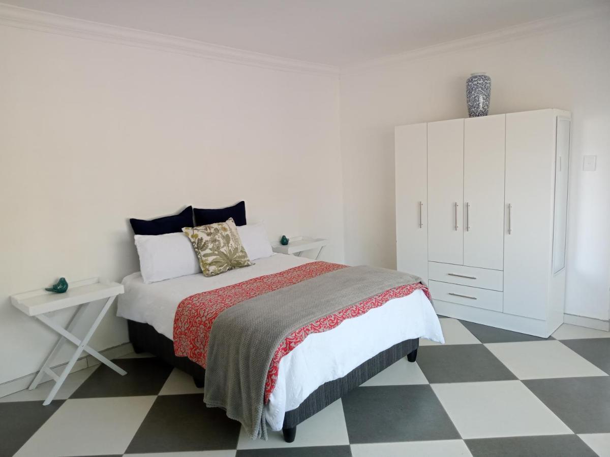 Shalom Place Of Peace Vasfontein Екстериор снимка